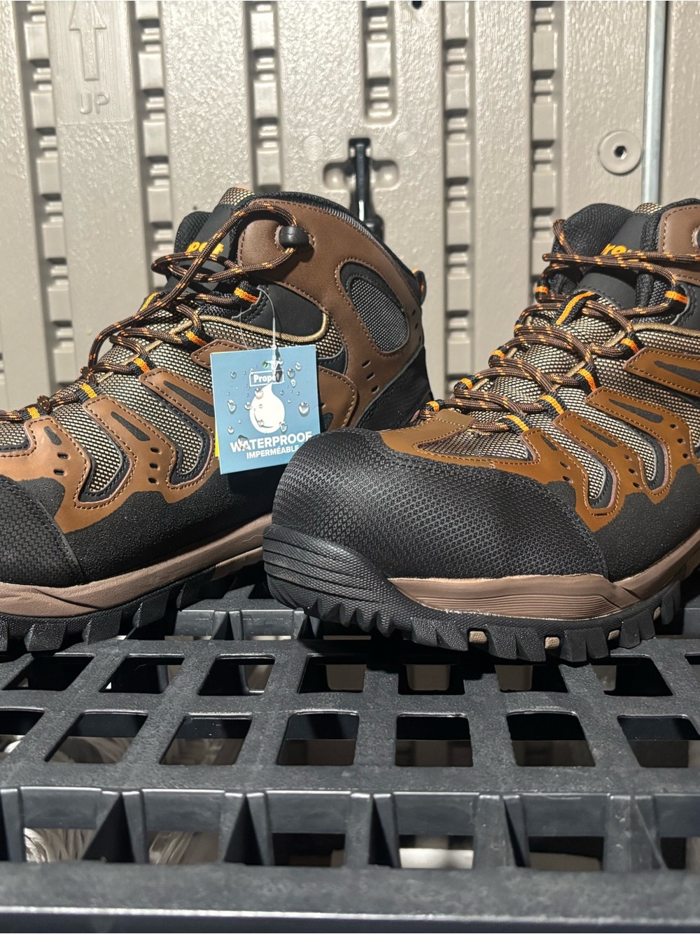 Waterproof Men's Hiking Boots - Brown/Black Trail Pro